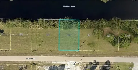 3901 NW 44 Cape Coral FL 33993