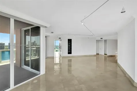 3370 Hidden Bay Drive Aventura FL 33180