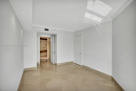3370 Hidden Bay Drive Aventura FL 33180