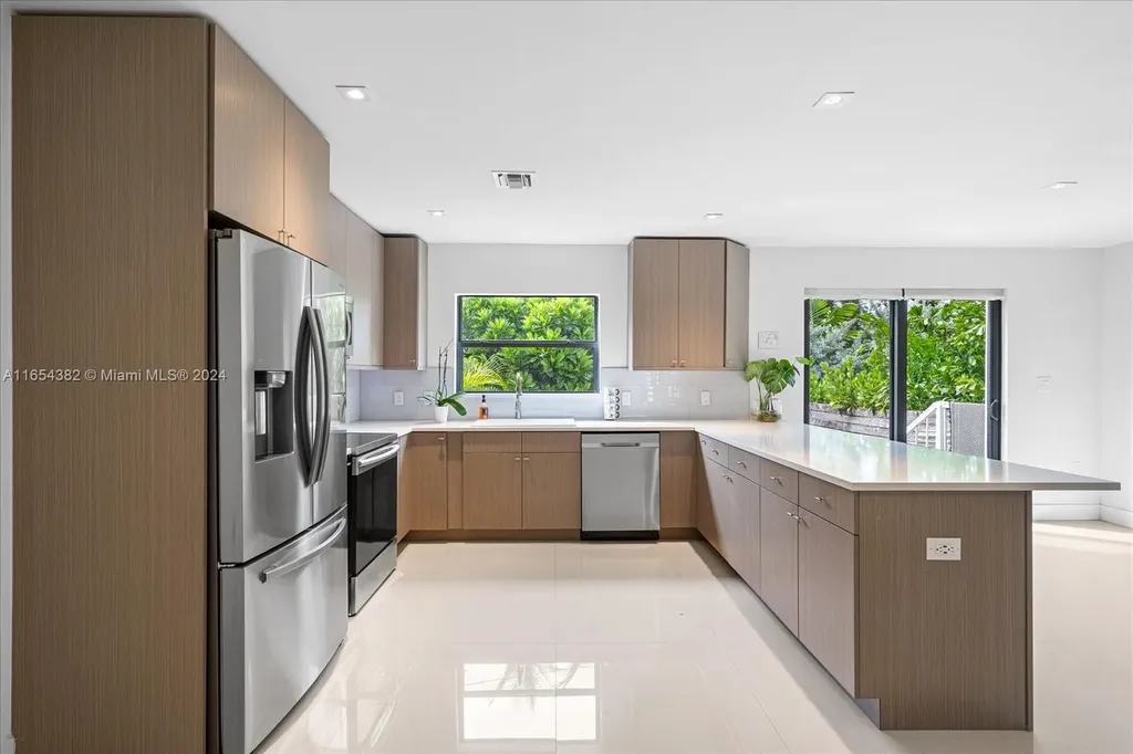 806 SW 29th Street Fort Lauderdale FL 33315