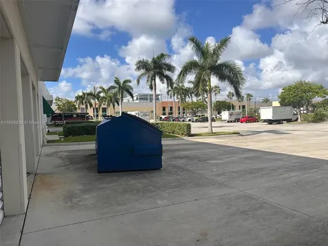 Fort Lauderdale FL 33004