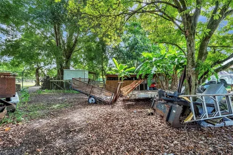 24505 SW 193rd Avenue Homestead FL 33031