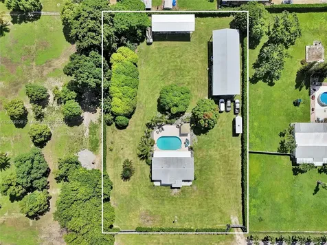 24505 SW 193rd Avenue Homestead FL 33031