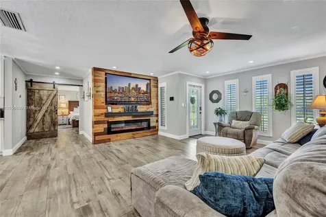 24505 SW 193rd Avenue Homestead FL 33031