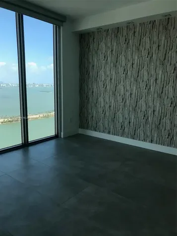 2900 NE 7th Avenue Miami FL 33137