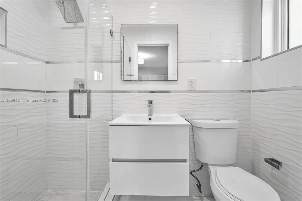 2735 Madison Street Hollywood FL 33020