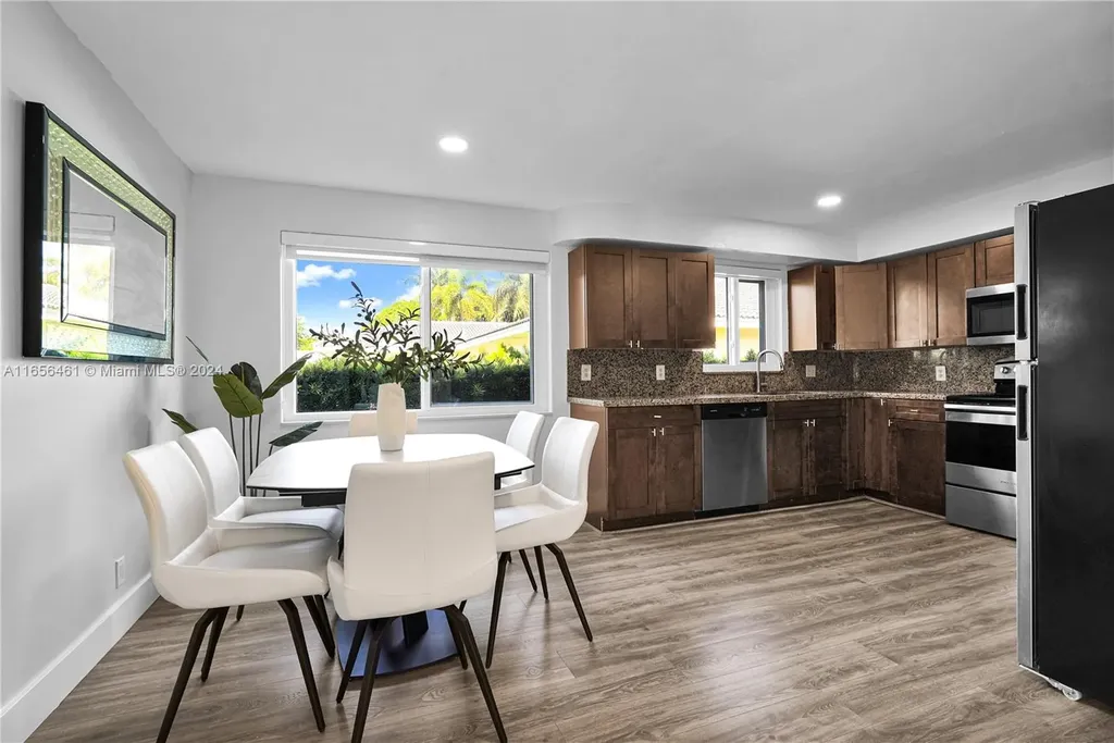 2735 Madison Street Hollywood FL 33020