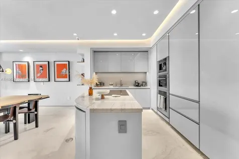 18975 Collins Avenue Sunny Isles Beach FL 33160