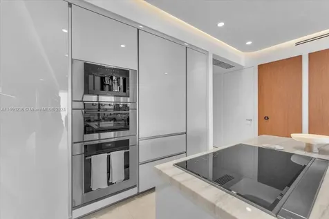 18975 Collins Avenue Sunny Isles Beach FL 33160