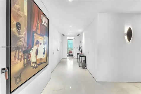 18975 Collins Avenue Sunny Isles Beach FL 33160