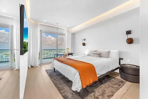 18975 Collins Avenue Sunny Isles Beach FL 33160