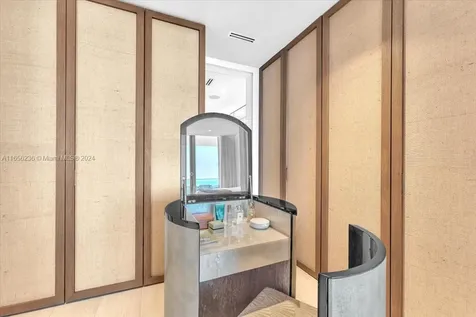 18975 Collins Avenue Sunny Isles Beach FL 33160