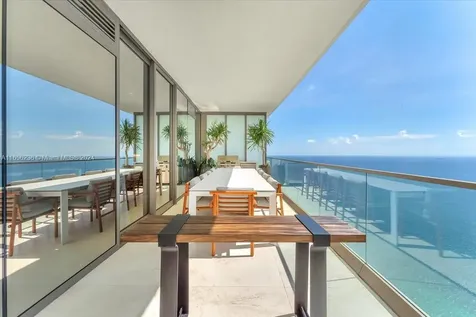 18975 Collins Avenue Sunny Isles Beach FL 33160