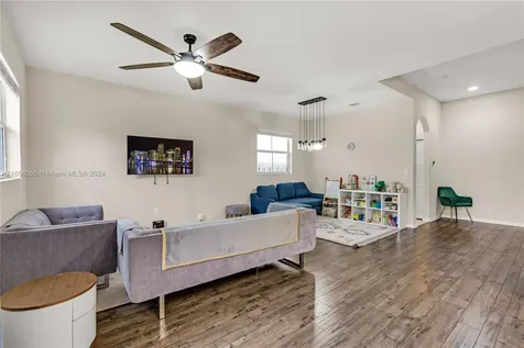 24962 SW 118th Court Homestead FL 33032
