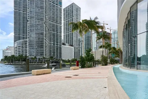 300 Biscayne Boulevard Way Miami FL 33131