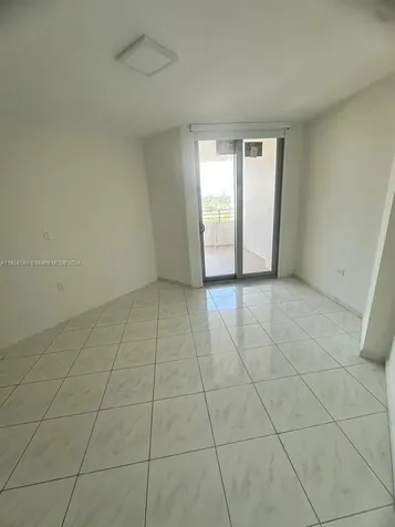 5555 Collins Avenue Miami Beach FL 33140