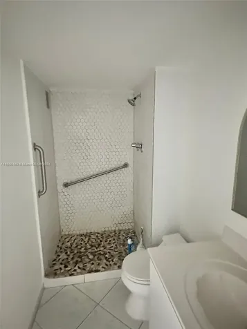 5555 Collins Avenue Miami Beach FL 33140