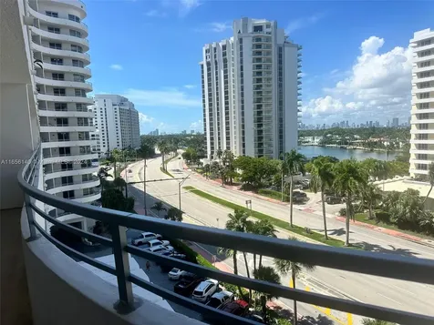 5555 Collins Avenue Miami Beach FL 33140
