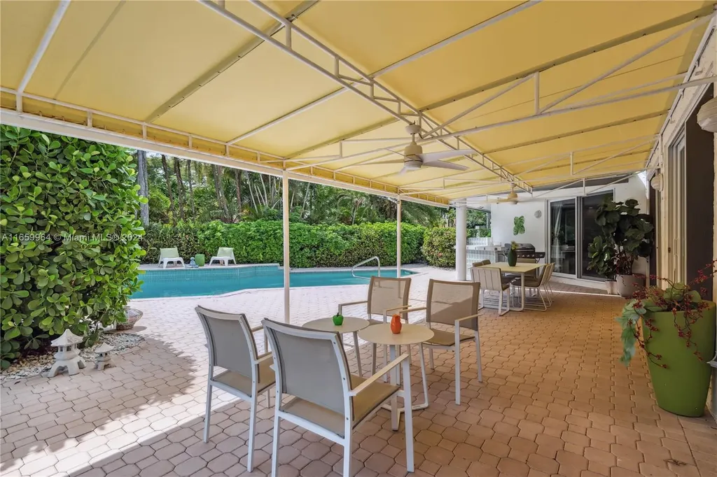 7791 La Corniche Circle Boca Raton FL 33433