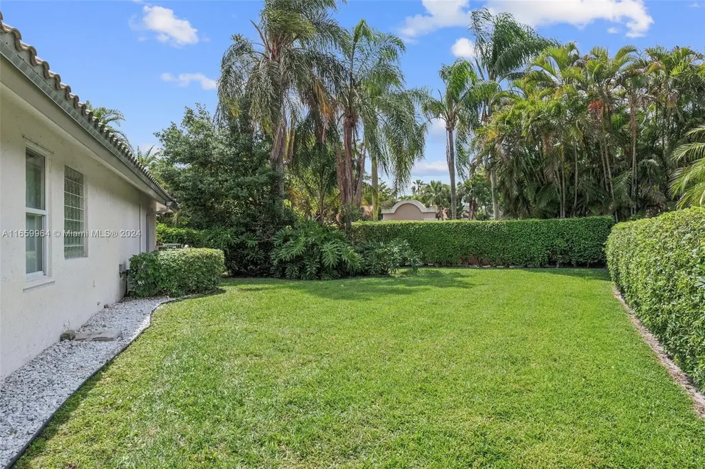 7791 La Corniche Circle Boca Raton FL 33433