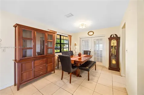 8261 NW 12th Street Pembroke Pines FL 33024