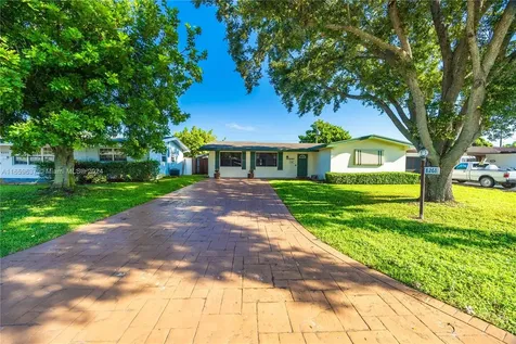 8261 NW 12th Street Pembroke Pines FL 33024