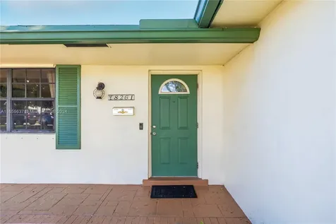 8261 NW 12th Street Pembroke Pines FL 33024