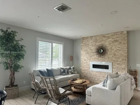 2396 SW 183rd Terrace Miramar FL 33029