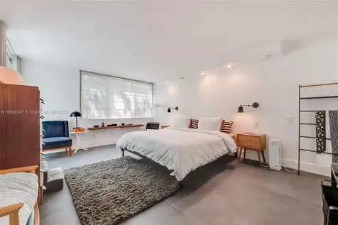 3266 Virginia Street Miami FL 33133