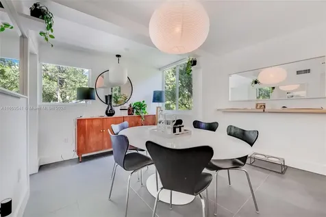 3266 Virginia Street Miami FL 33133