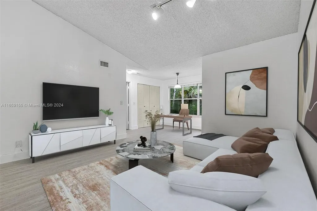 417 Vista Isles Drive Sunrise FL 33325