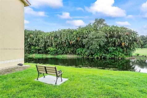 417 Vista Isles Drive Sunrise FL 33325