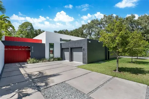 2710 Natoma Street Miami FL 33133
