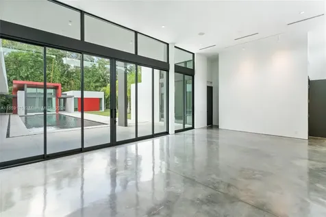 2710 Natoma Street Miami FL 33133