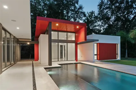 2710 Natoma Street Miami FL 33133