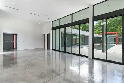 2710 Natoma Street Miami FL 33133