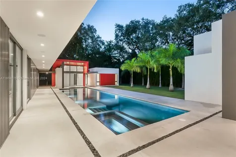 2710 Natoma Street Miami FL 33133