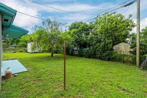 5010 NW 16th Street Lauderhill FL 33313