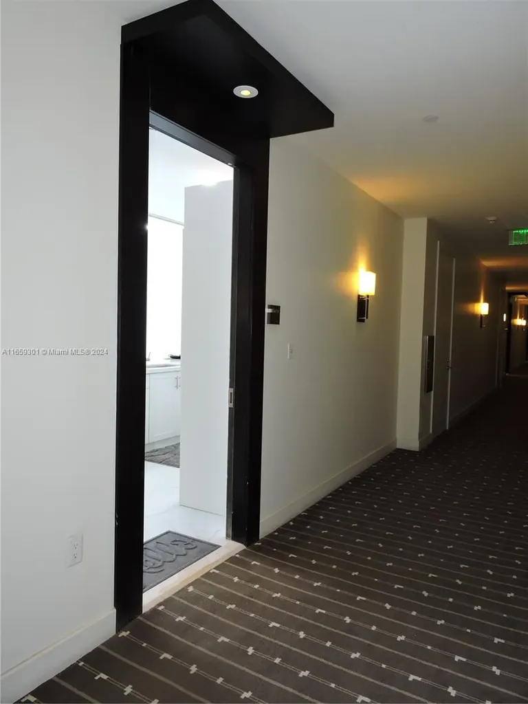 200 Biscayne Boulevard Way Miami FL 33131