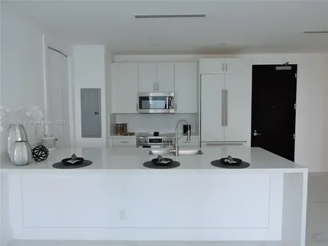 200 Biscayne Boulevard Way Miami FL 33131