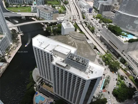 200 Biscayne Boulevard Way Miami FL 33131