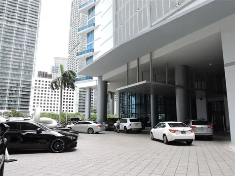 200 Biscayne Boulevard Way Miami FL 33131