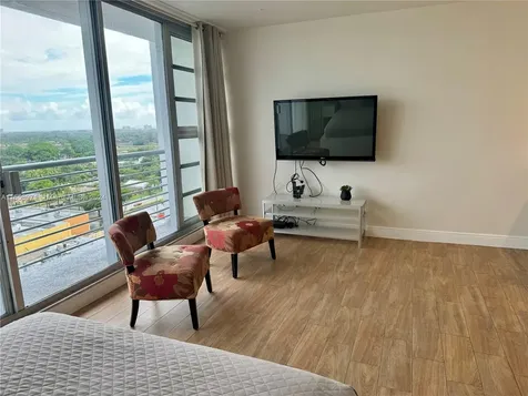1720 Harrison Street Hollywood FL 33020