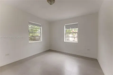 425 NW 133rd Street North Miami FL 33168