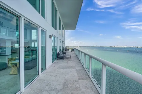 7939 East Drive North Bay Village FL 33141
