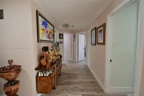 18840 NW 77th Court Hialeah FL 33015