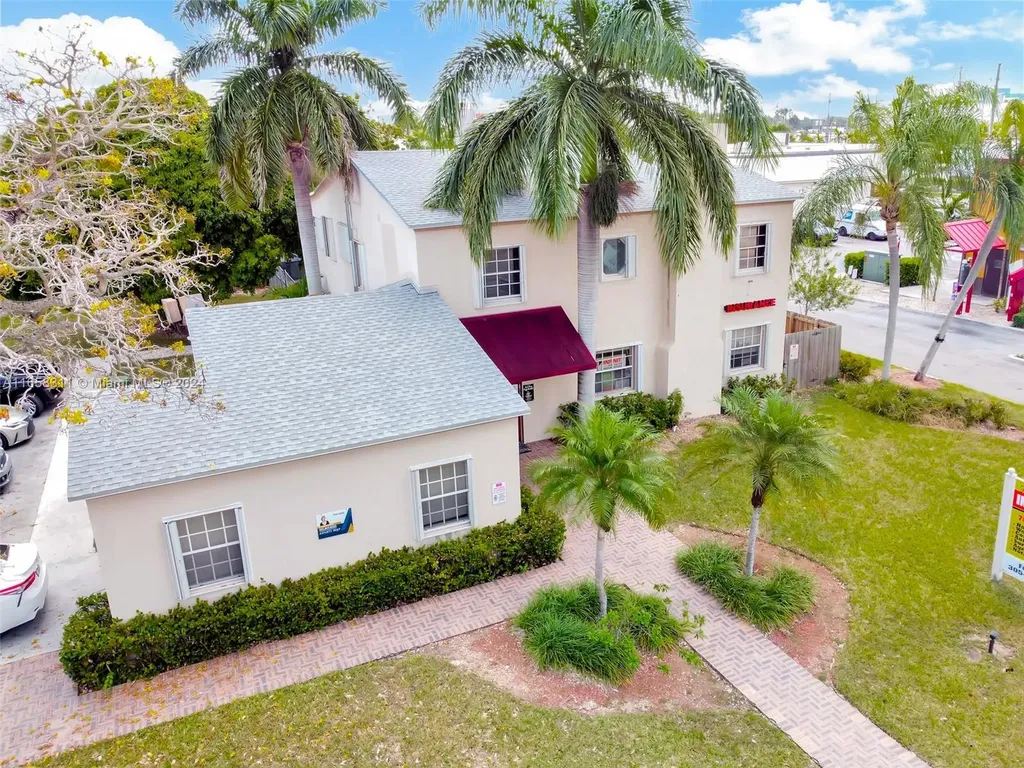633 N Krome Avenue Homestead FL 33030