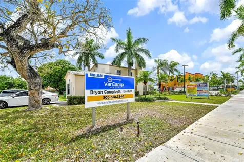 633 N Krome Avenue Homestead FL 33030