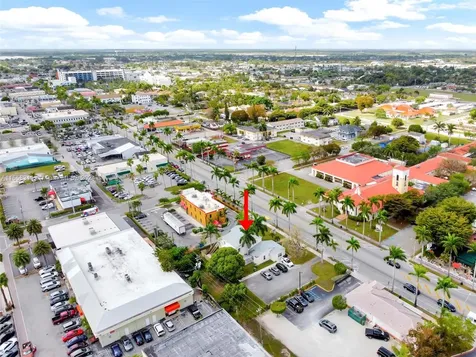 633 N Krome Avenue Homestead FL 33030