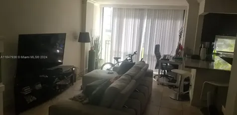 17021 N Bay Road Sunny Isles Beach FL 33160